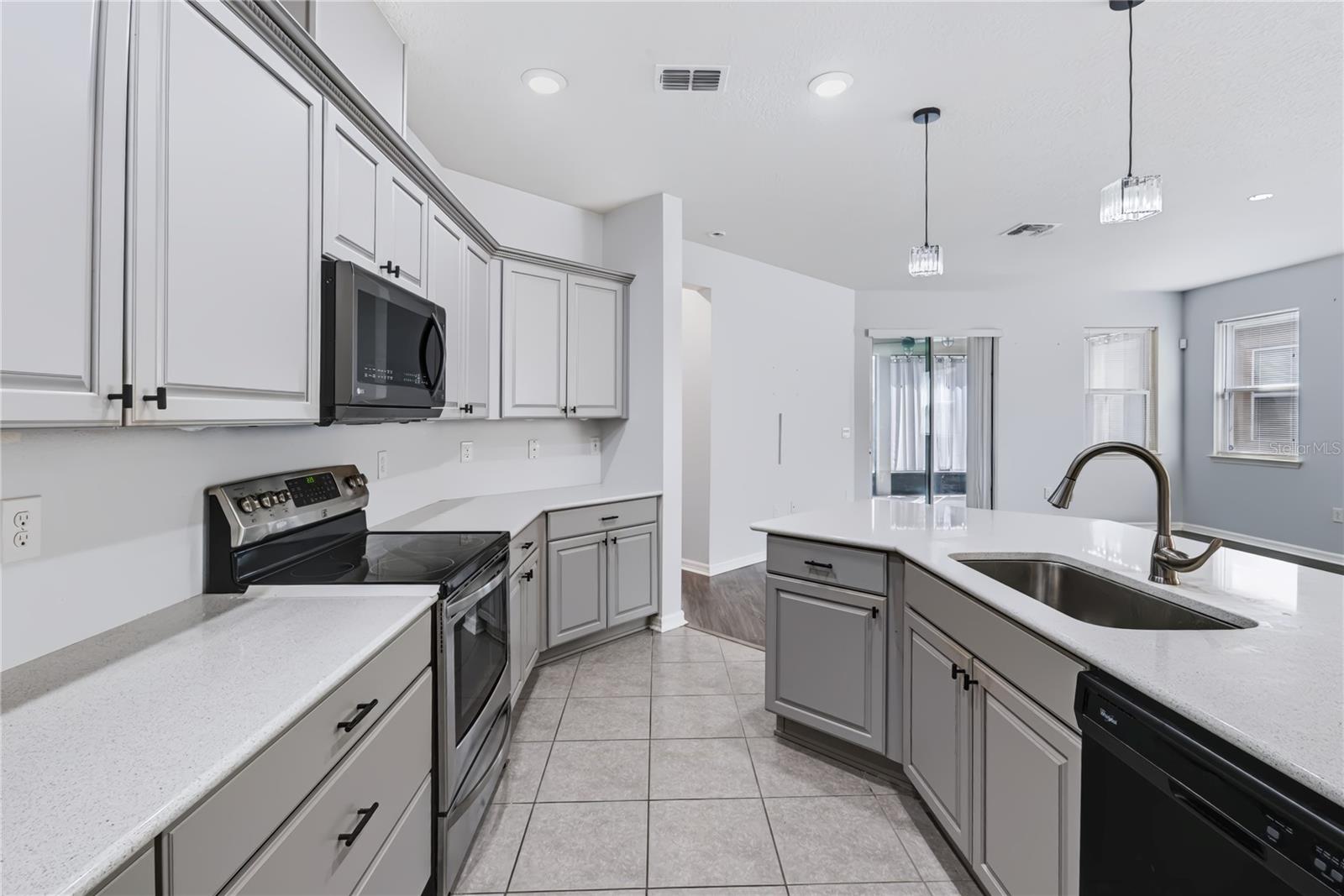4721 GRASSENDALE TERRACE, Sanford, FL 32771