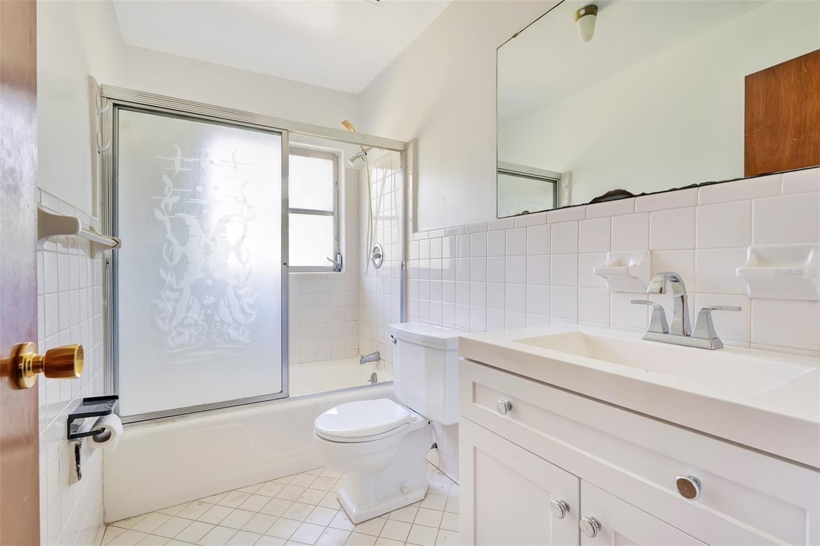 4800 BEACH BOULEVARD, Orlando, FL 32803