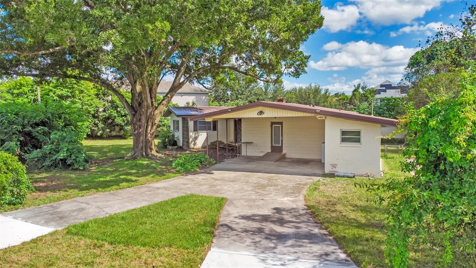 4800 BEACH BOULEVARD, Orlando, FL 32803