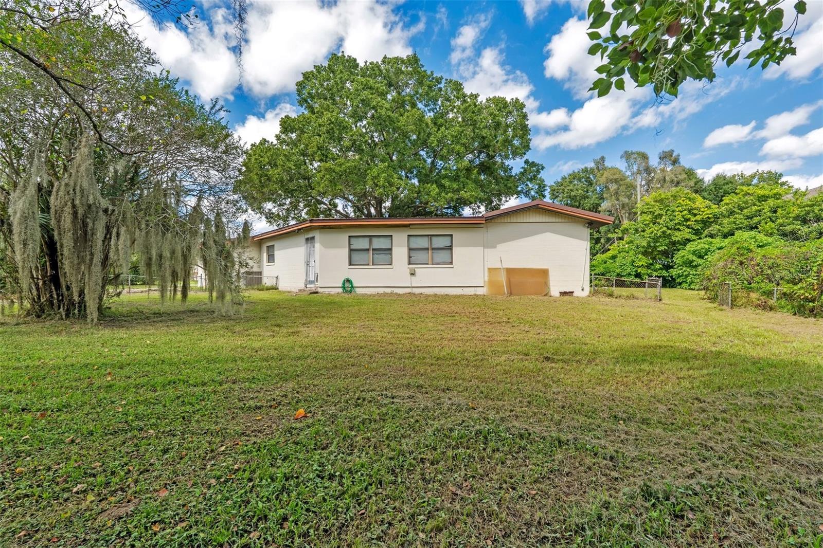 4800 BEACH BOULEVARD, Orlando, FL 32803