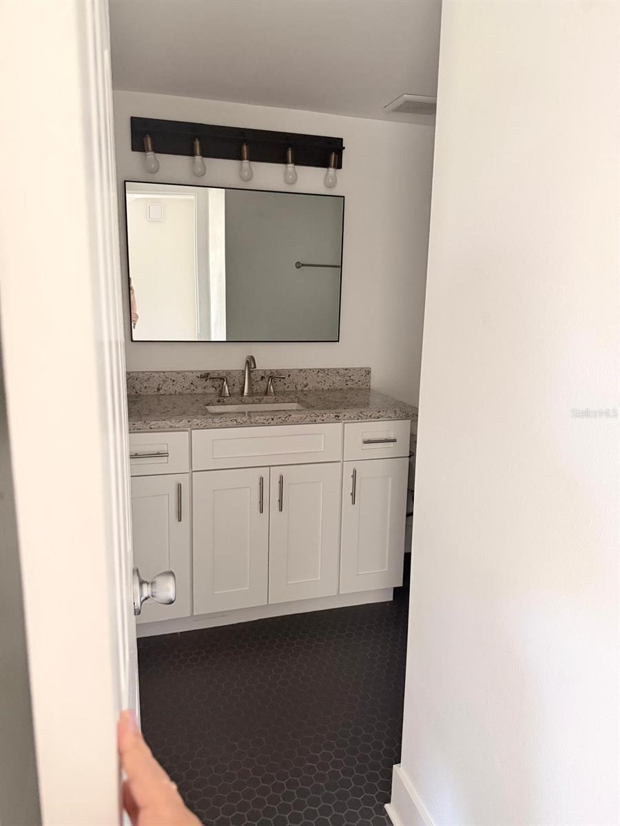 3711 W IOWA AVENUE, #218, Tampa, FL 33611