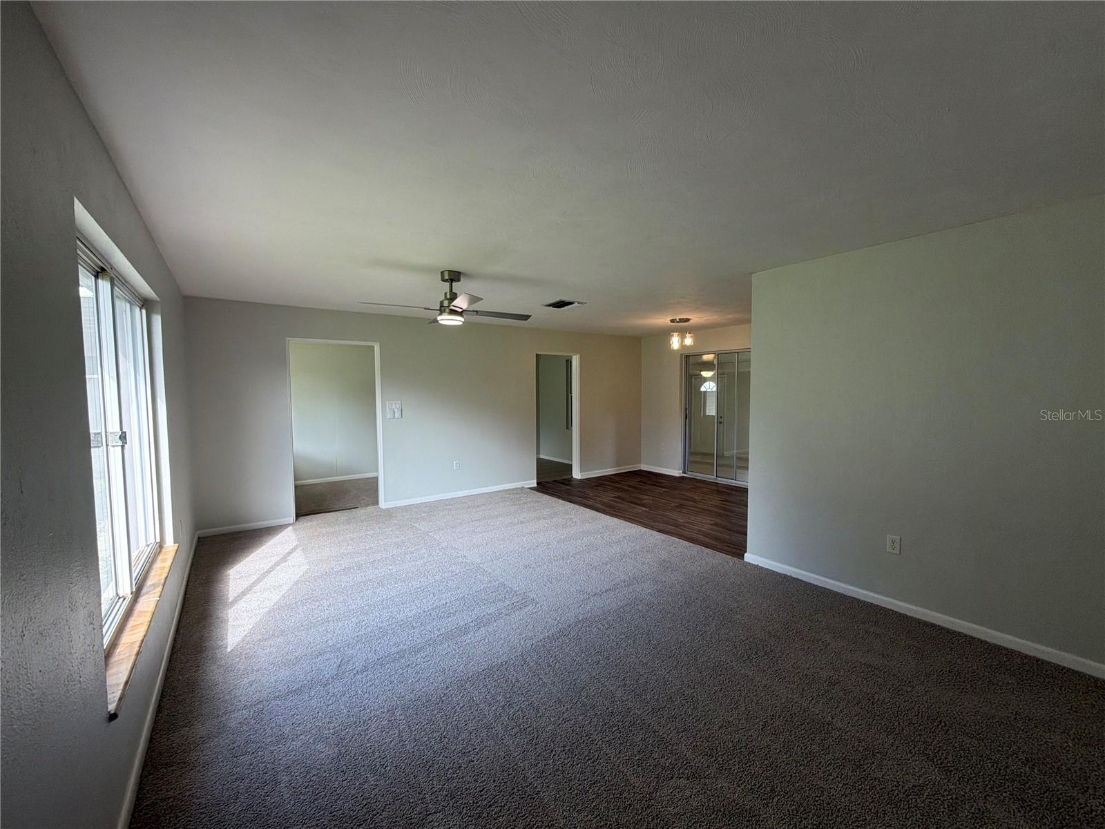 411 W SEMINOLE AVENUE, Eustis, FL 32726