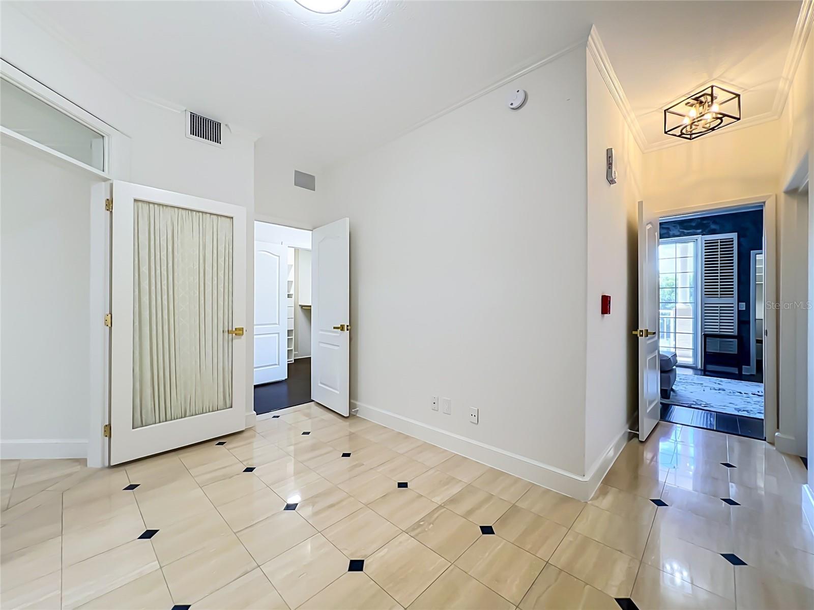 1110 W IVANHOE BOULEVARD, #9, Orlando, FL 32804
