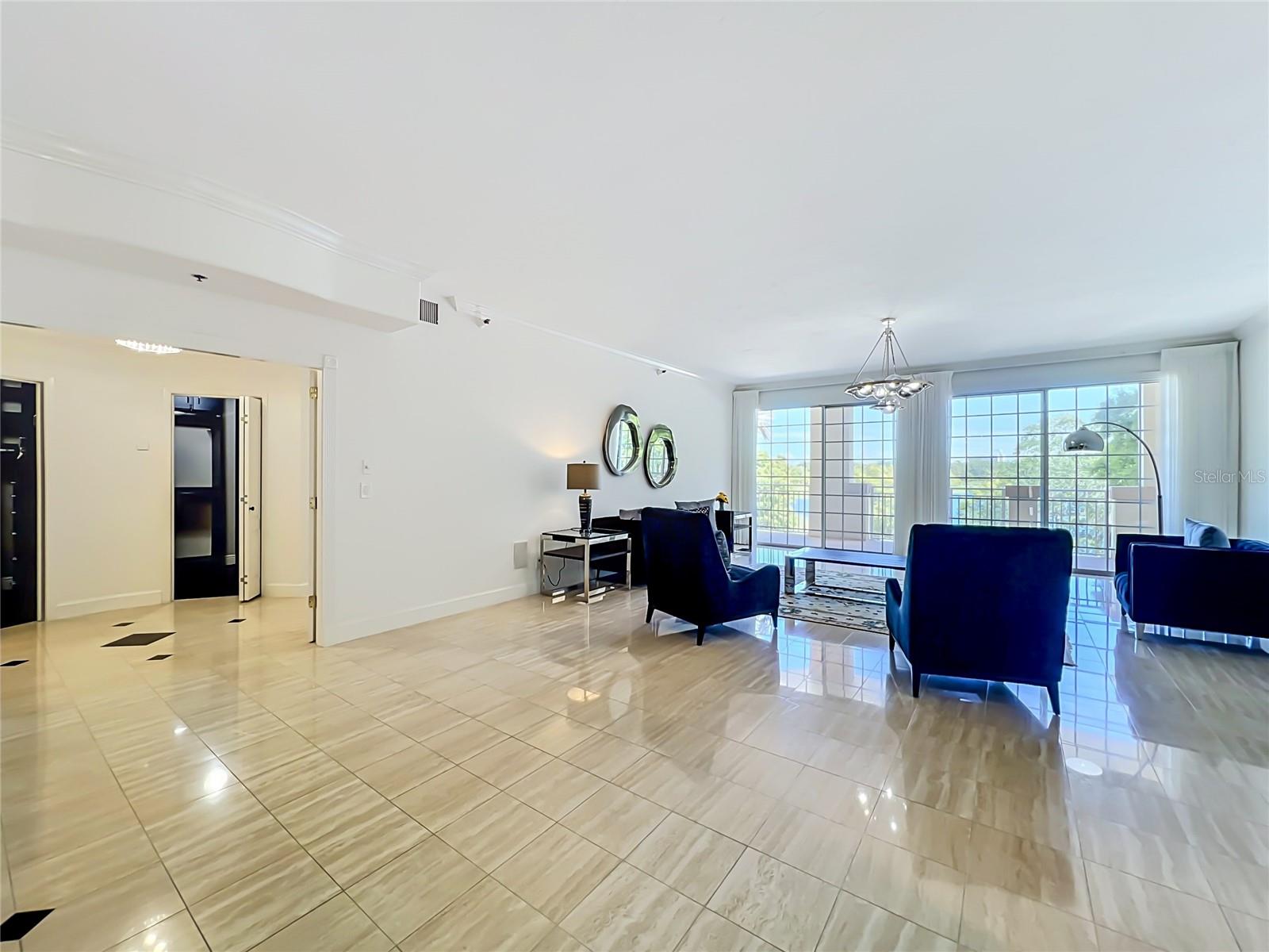 1110 W IVANHOE BOULEVARD, #9, Orlando, FL 32804