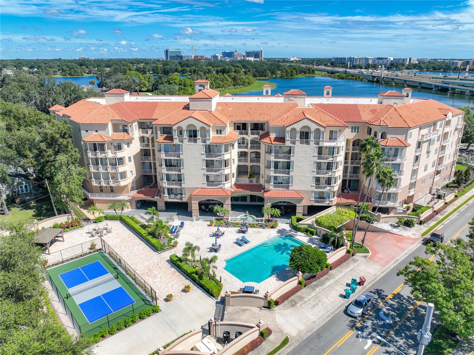 1110 W IVANHOE BOULEVARD, #9, Orlando, FL 32804