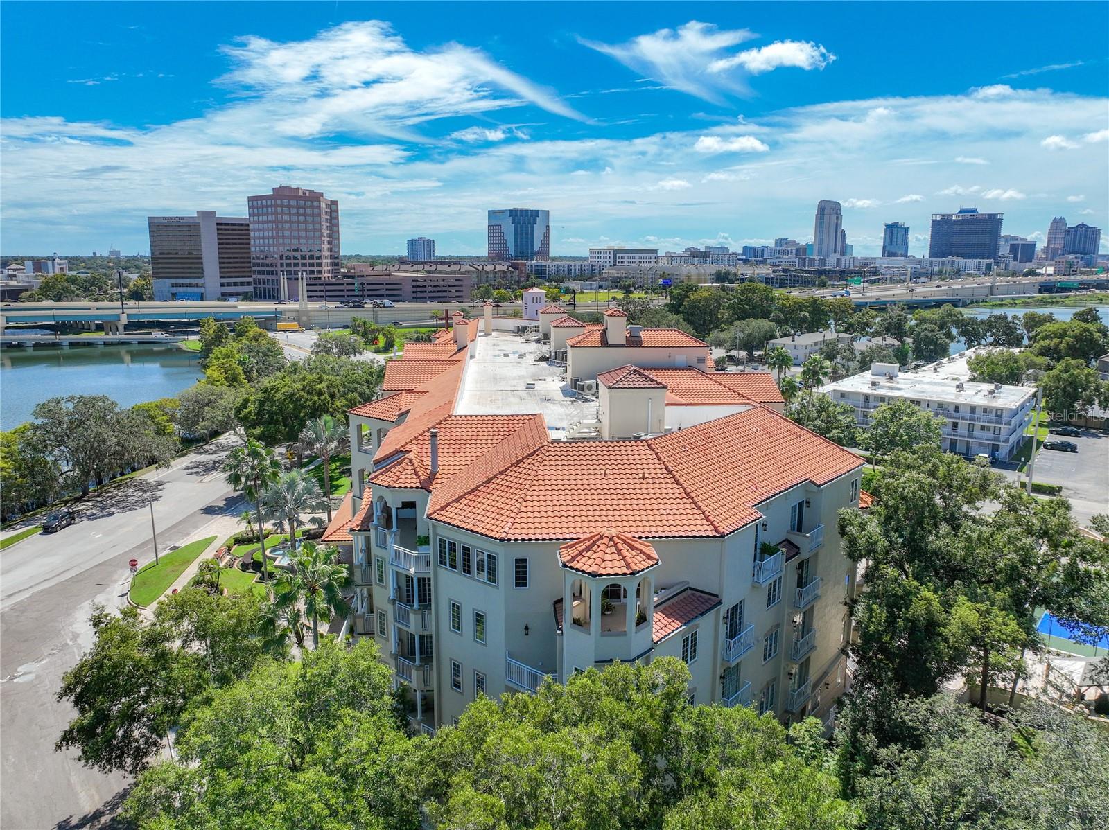 1110 W IVANHOE BOULEVARD, #9, Orlando, FL 32804