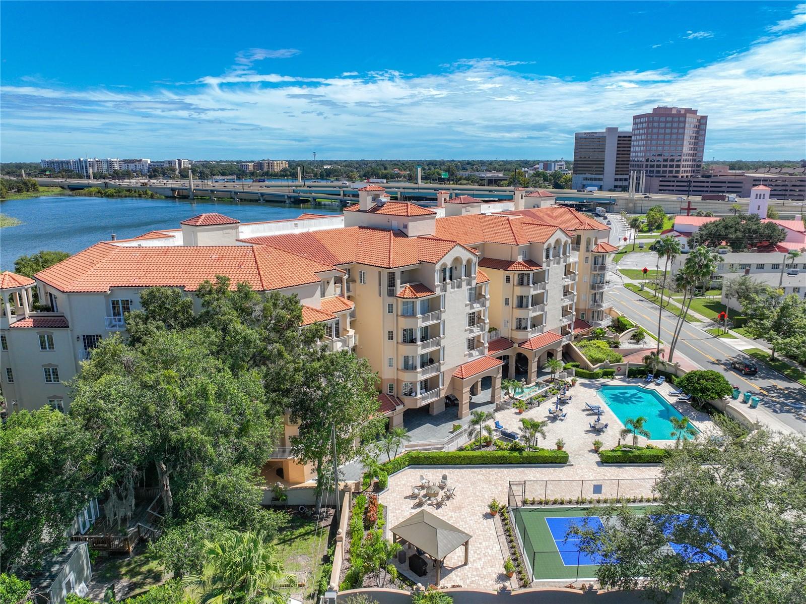 1110 W IVANHOE BOULEVARD, #9, Orlando, FL 32804