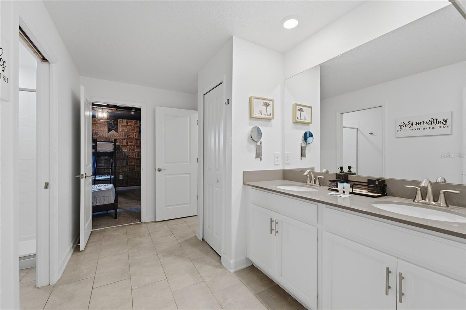 9158 SOMMERSET HILLS DRIVE, Davenport, FL 33896
