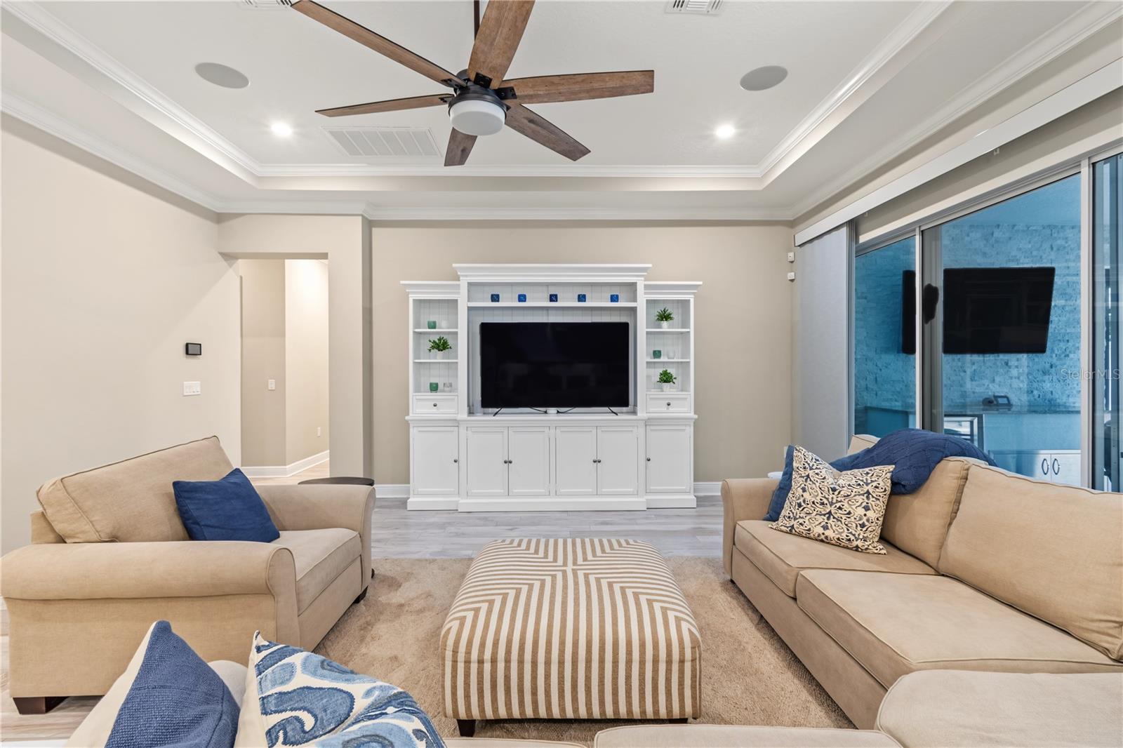 8037 LUDINGTON CIRCLE, Orlando, FL 32836