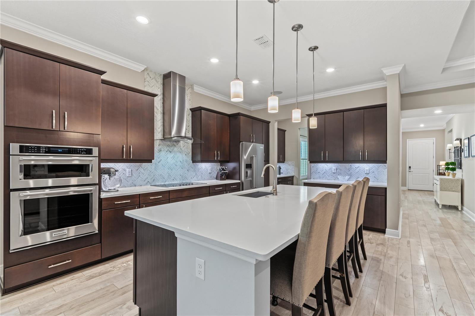 8037 LUDINGTON CIRCLE, Orlando, FL 32836