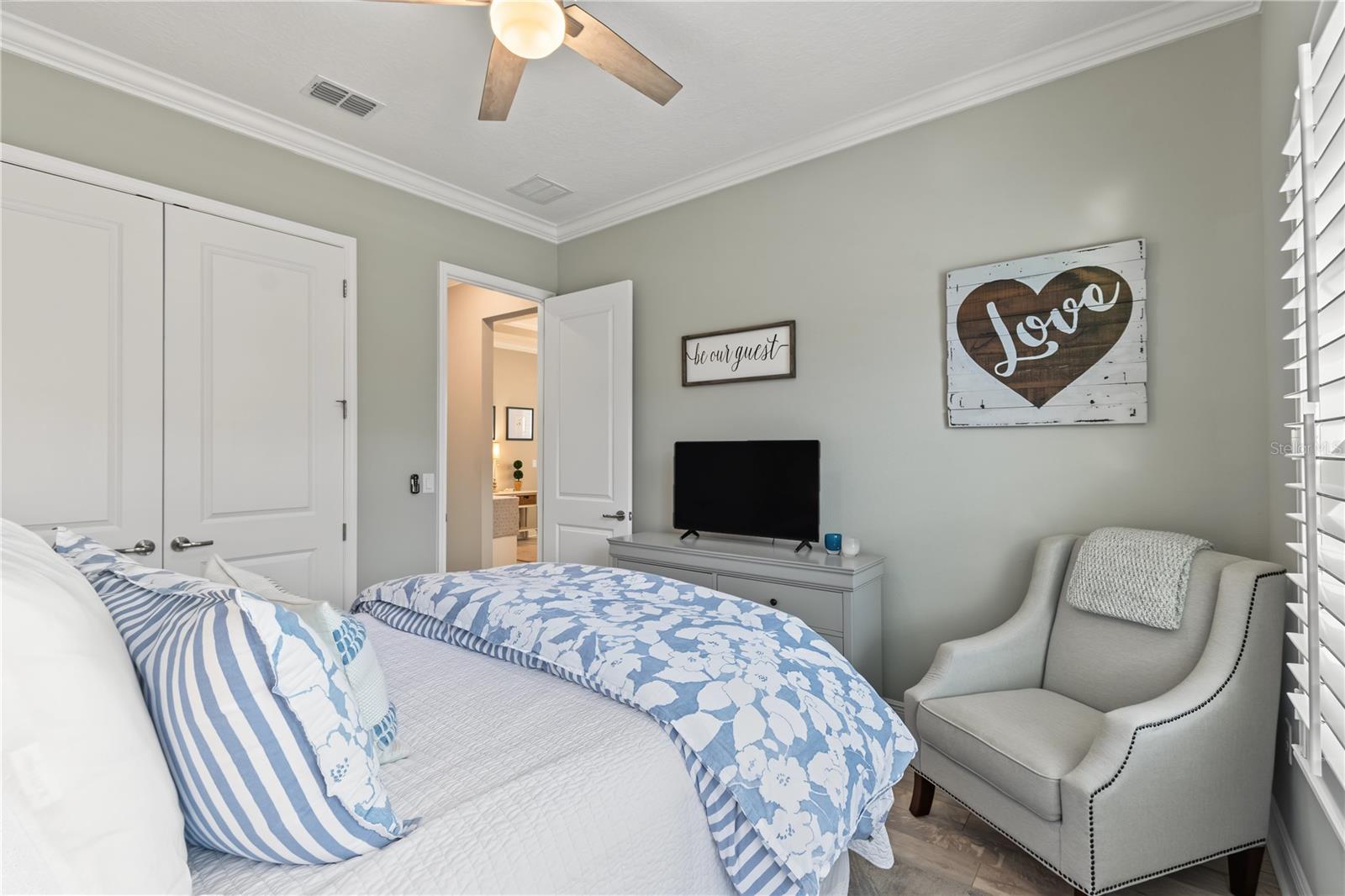 8037 LUDINGTON CIRCLE, Orlando, FL 32836