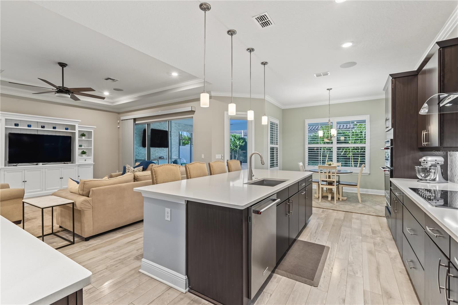 8037 LUDINGTON CIRCLE, Orlando, FL 32836
