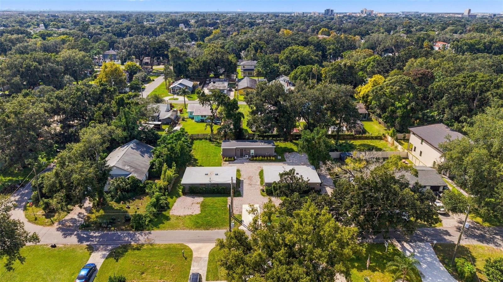 1922 CLOVERLAWN AVENUE, Orlando, FL 32806