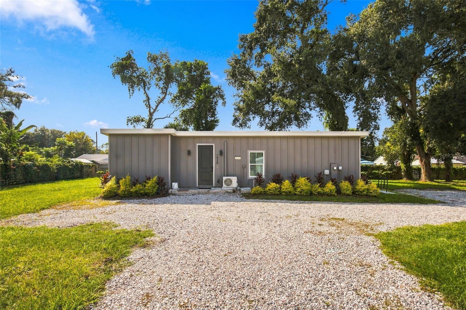 1922 CLOVERLAWN AVENUE, Orlando, FL 32806