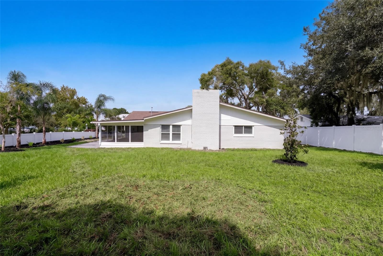 24 W GARDEN AVENUE, Winter Garden, FL 34787