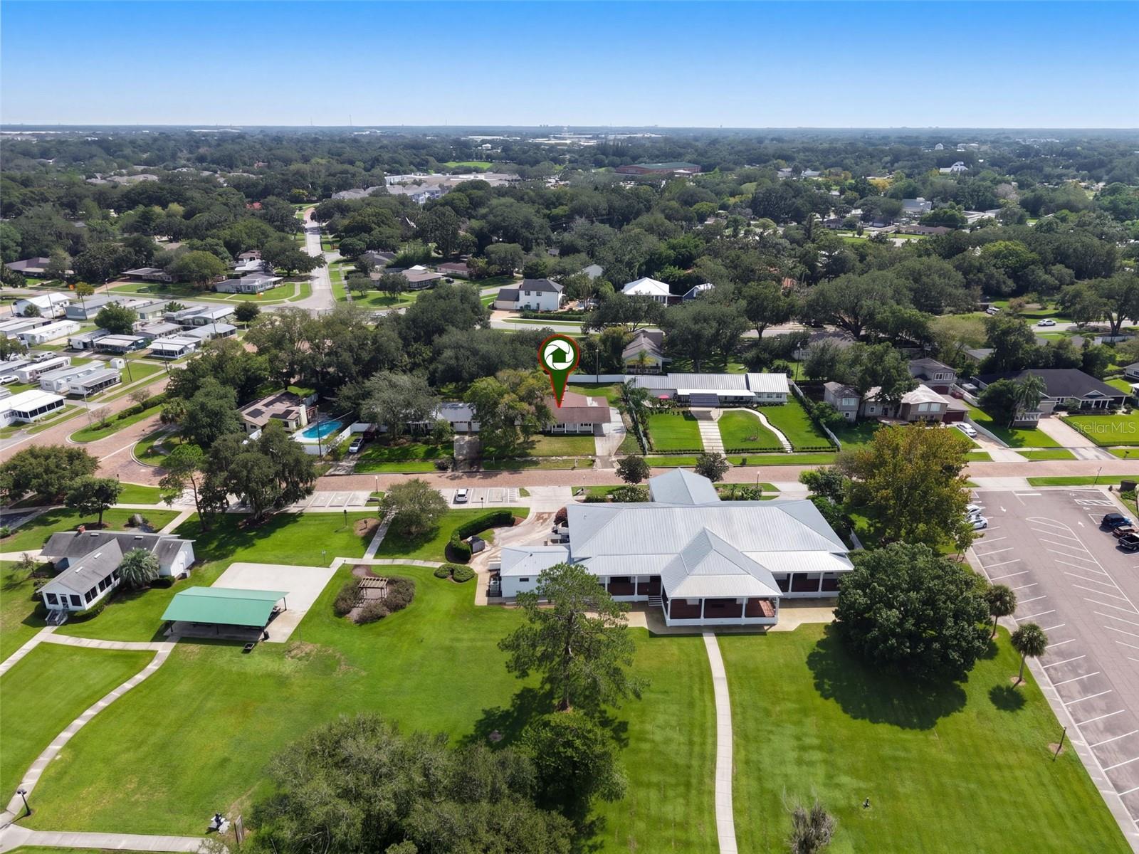 24 W GARDEN AVENUE, Winter Garden, FL 34787