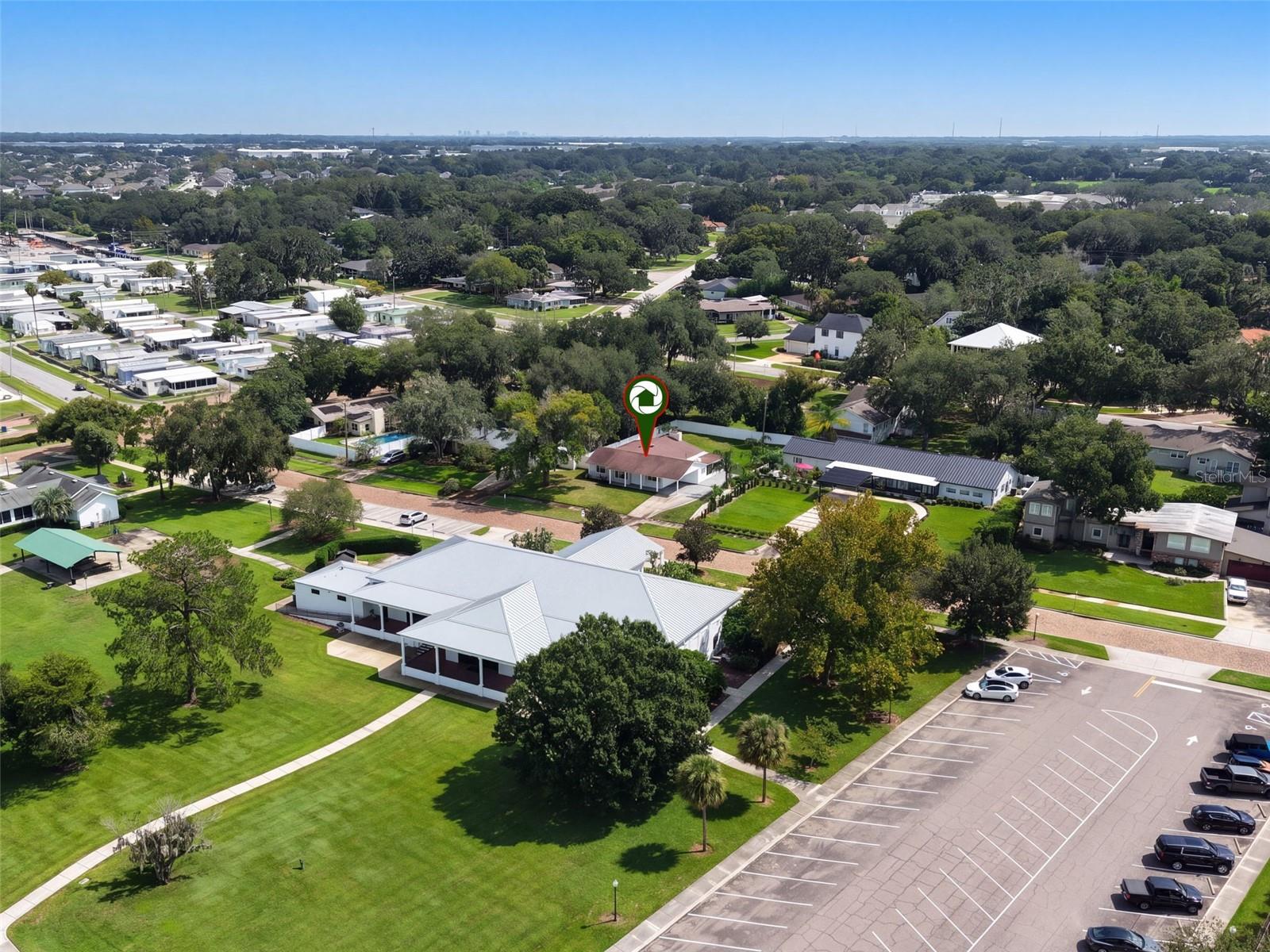 24 W GARDEN AVENUE, Winter Garden, FL 34787