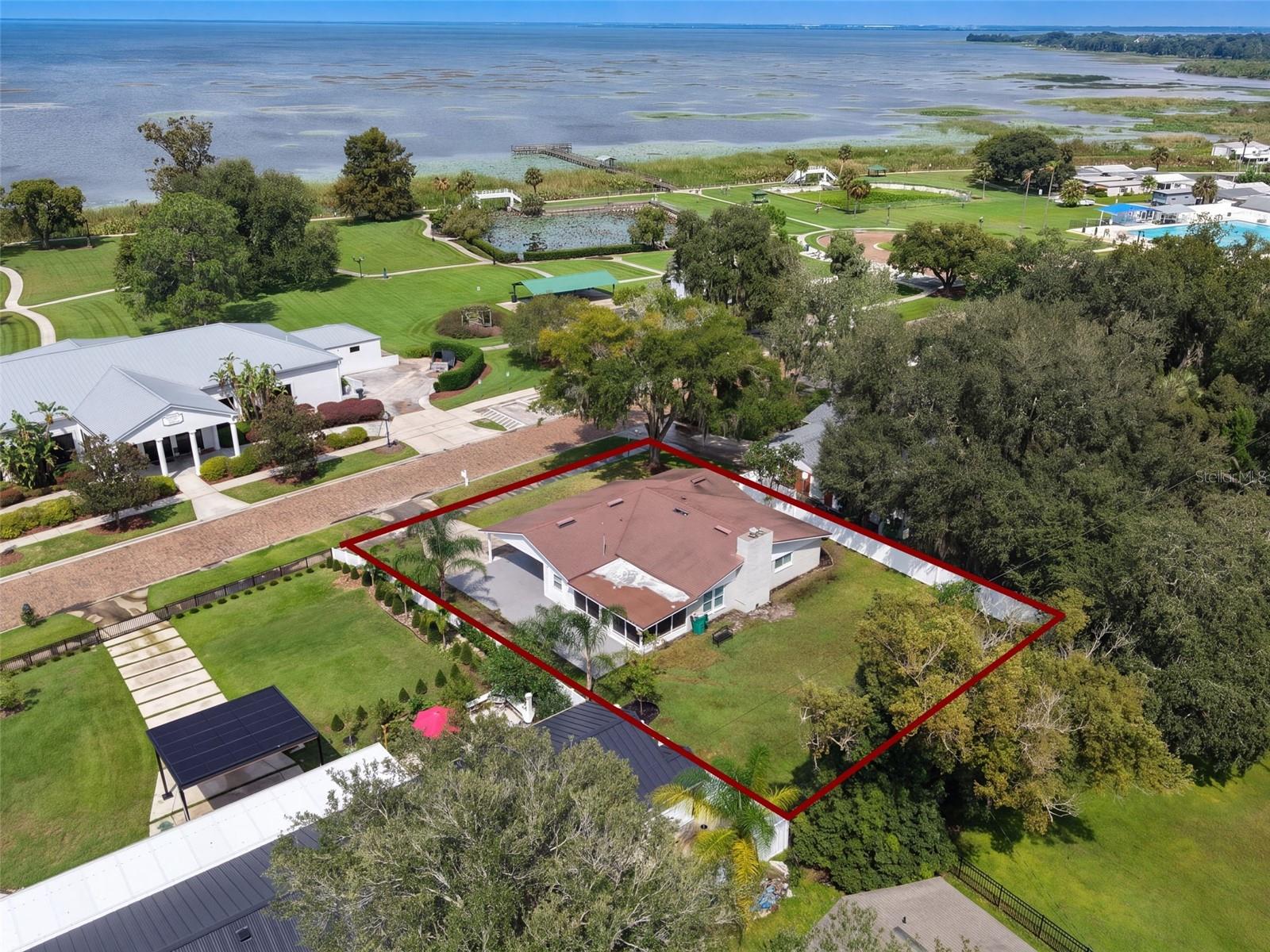 24 W GARDEN AVENUE, Winter Garden, FL 34787