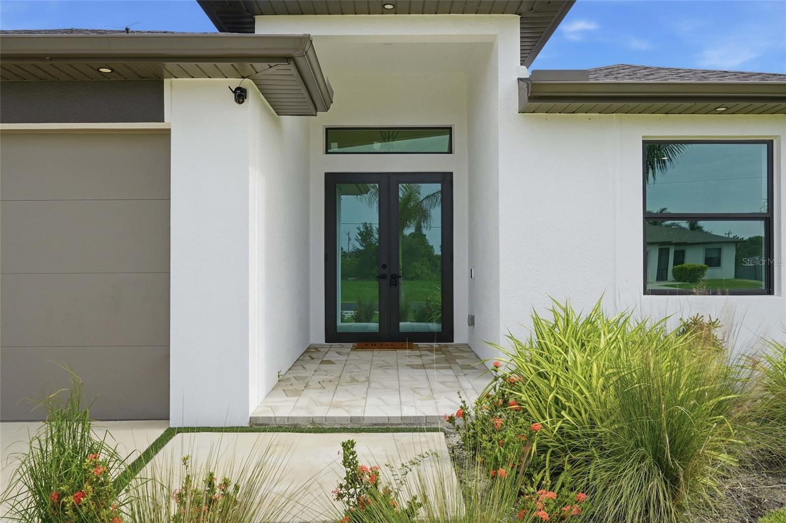 325 NE 15TH TERRACE, Cape Coral, FL 33909