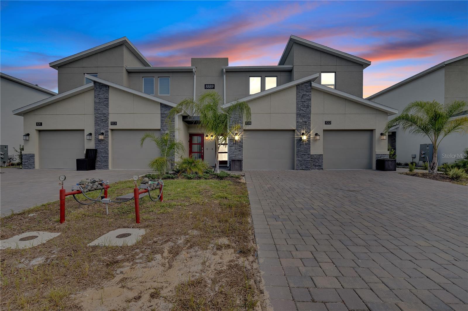 8889 CABOT CLIFFS DRIVE, #104, Davenport, FL 33896 8889 CABOT CLIFFS DRIVE, #104, Davenport, FL 33896
