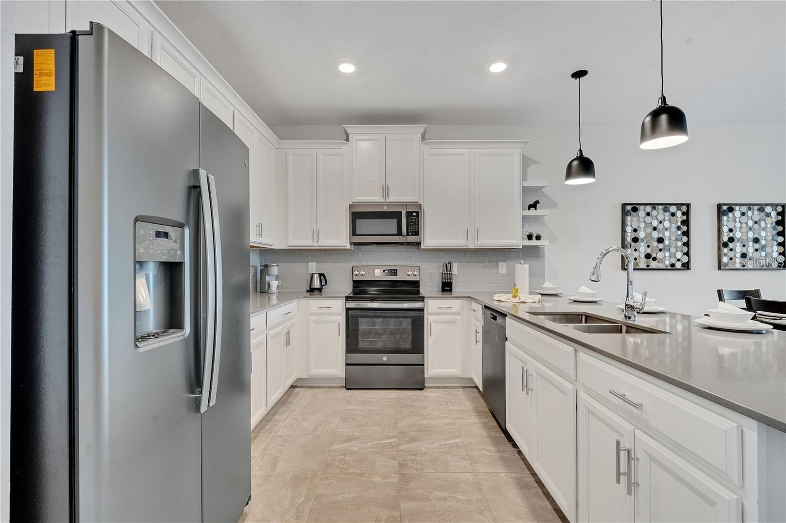 8889 CABOT CLIFFS DRIVE, #104, Davenport, FL 33896 8889 CABOT CLIFFS DRIVE, #104, Davenport, FL 33896