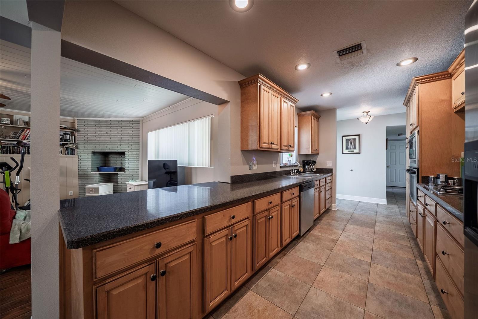 112 BELL PLACE, Winter Park, FL 32792 112 BELL PLACE, Winter Park, FL 32792
