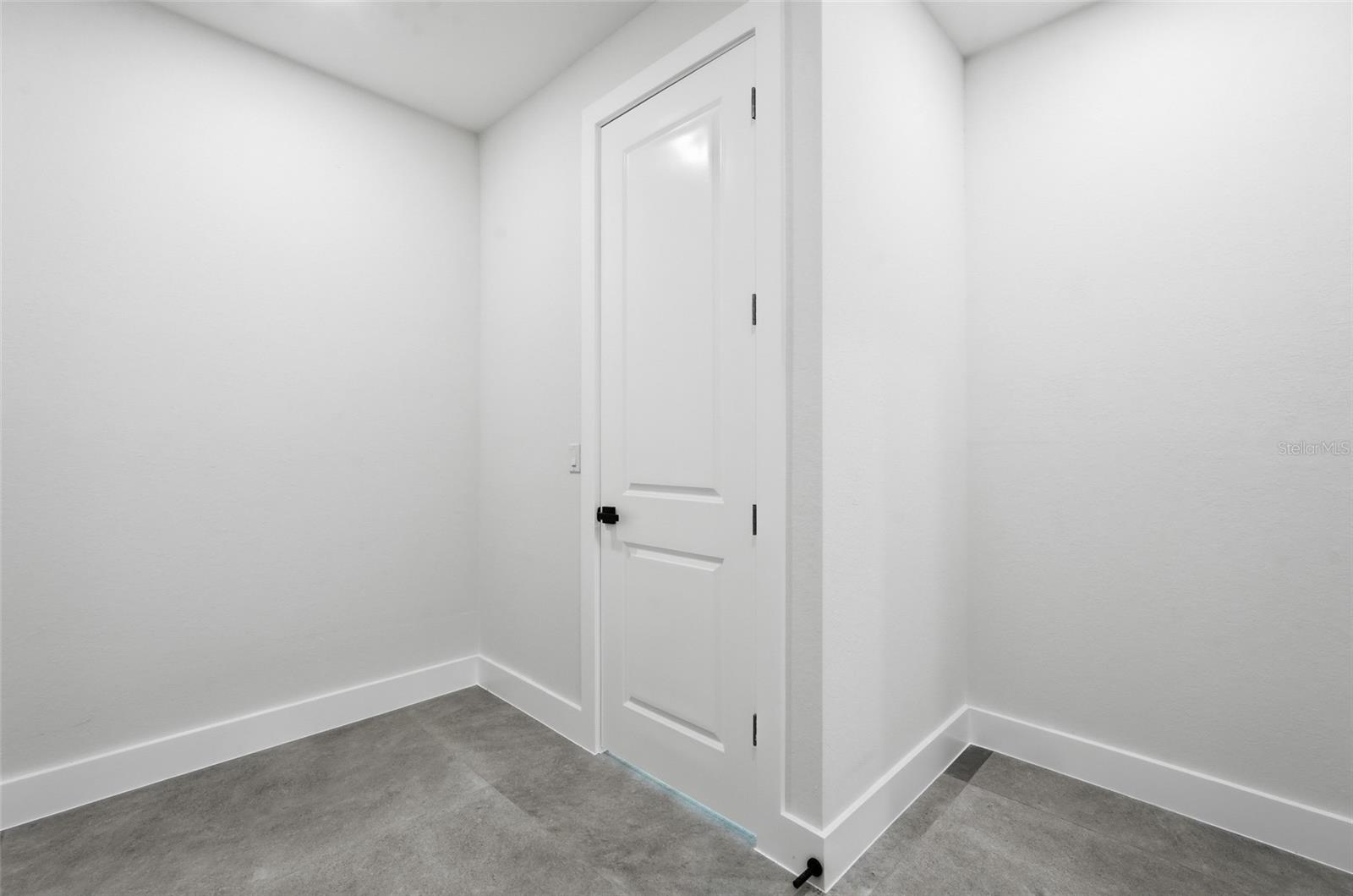 Walk-in closet