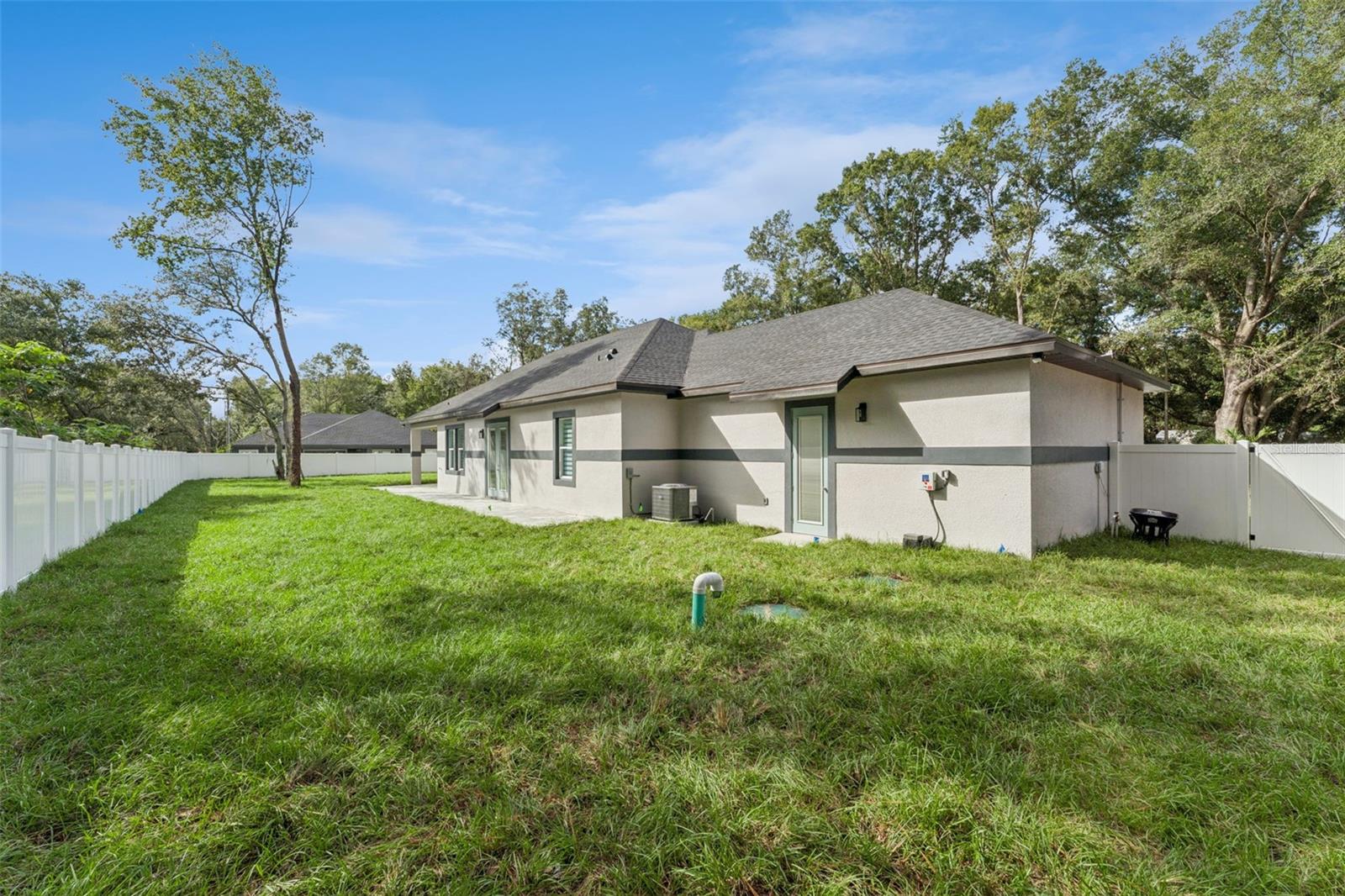 1110 DUNBRIDGE STREET, Apopka, FL 32703