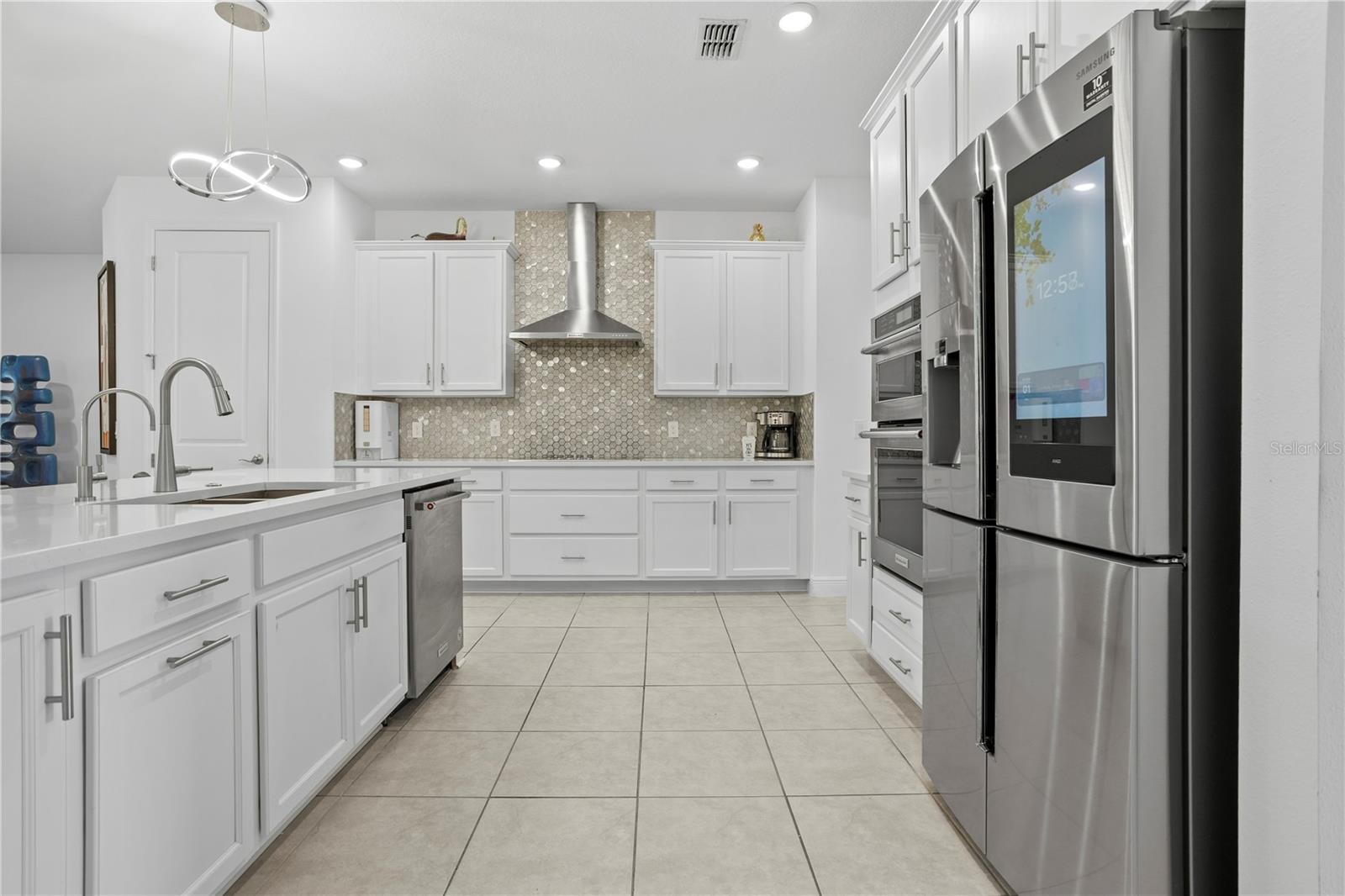 2052 WOOD THRUSH LANE, Winter Park, FL 32792