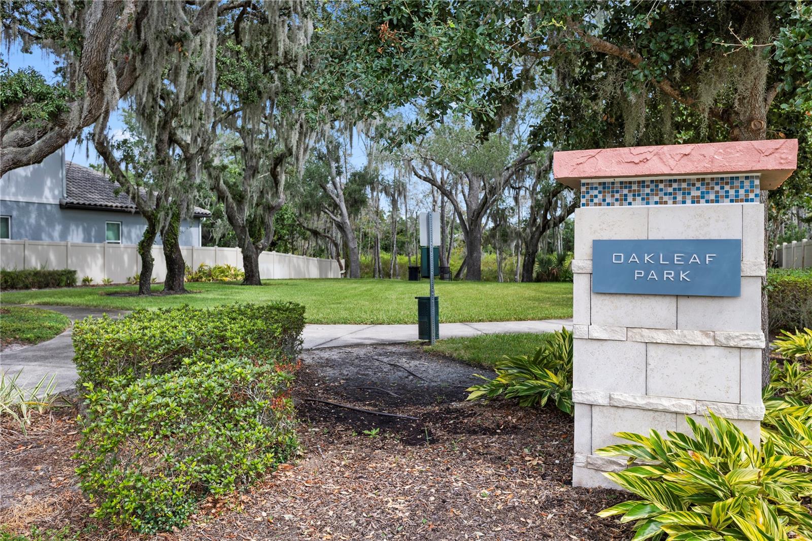 2052 WOOD THRUSH LANE, Winter Park, FL 32792