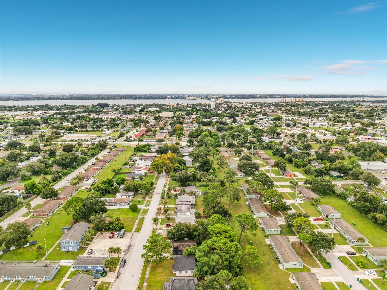 1127 GROVE AVENUE, Cocoa, FL 32922