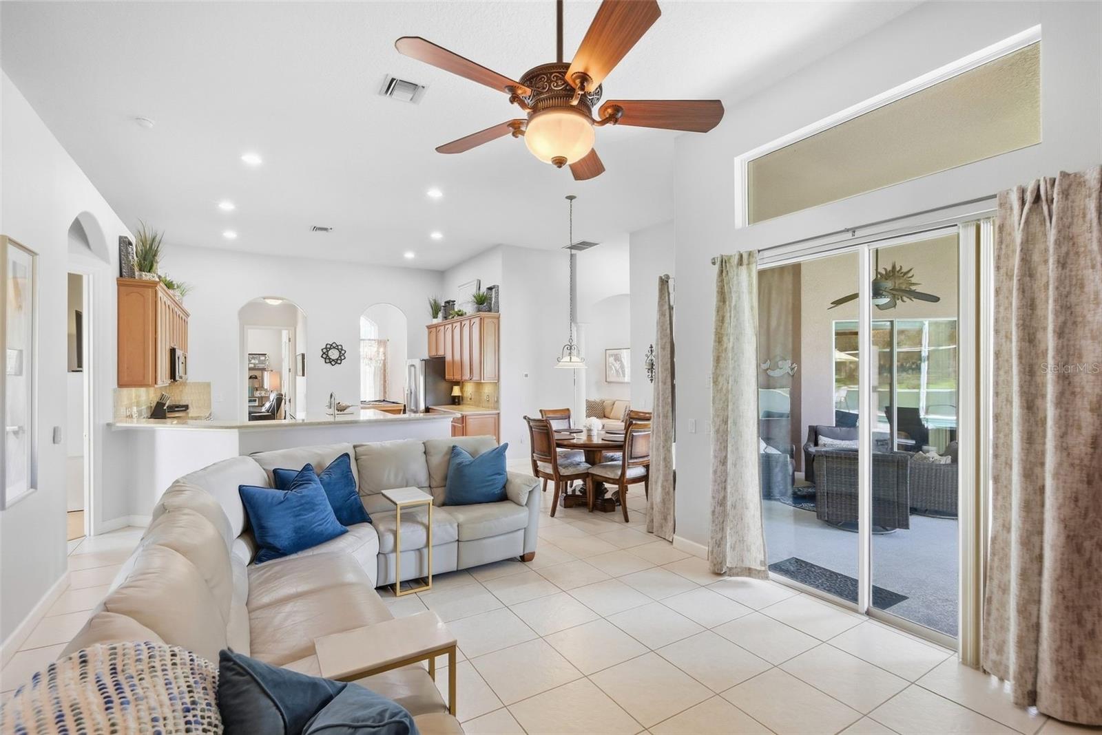 2200 TOURNAMENT COURT, Kissimmee, FL 34746