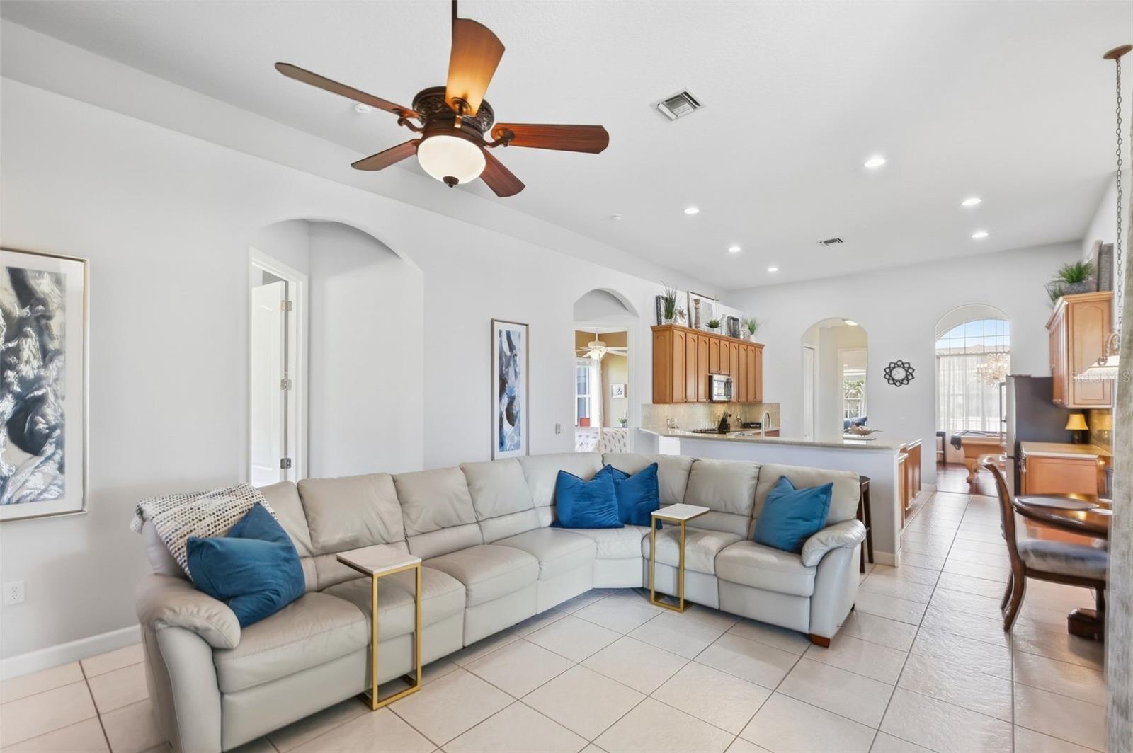 2200 TOURNAMENT COURT, Kissimmee, FL 34746