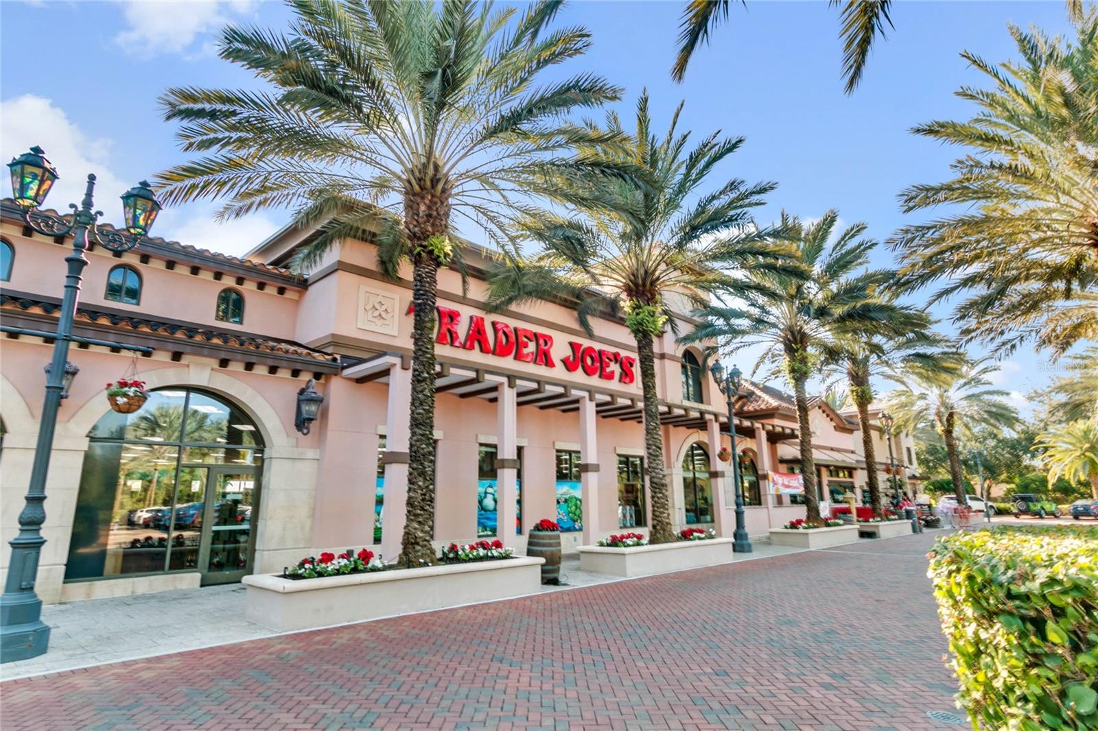 Convenient access to Trader Joes for everyday grocery shopping.