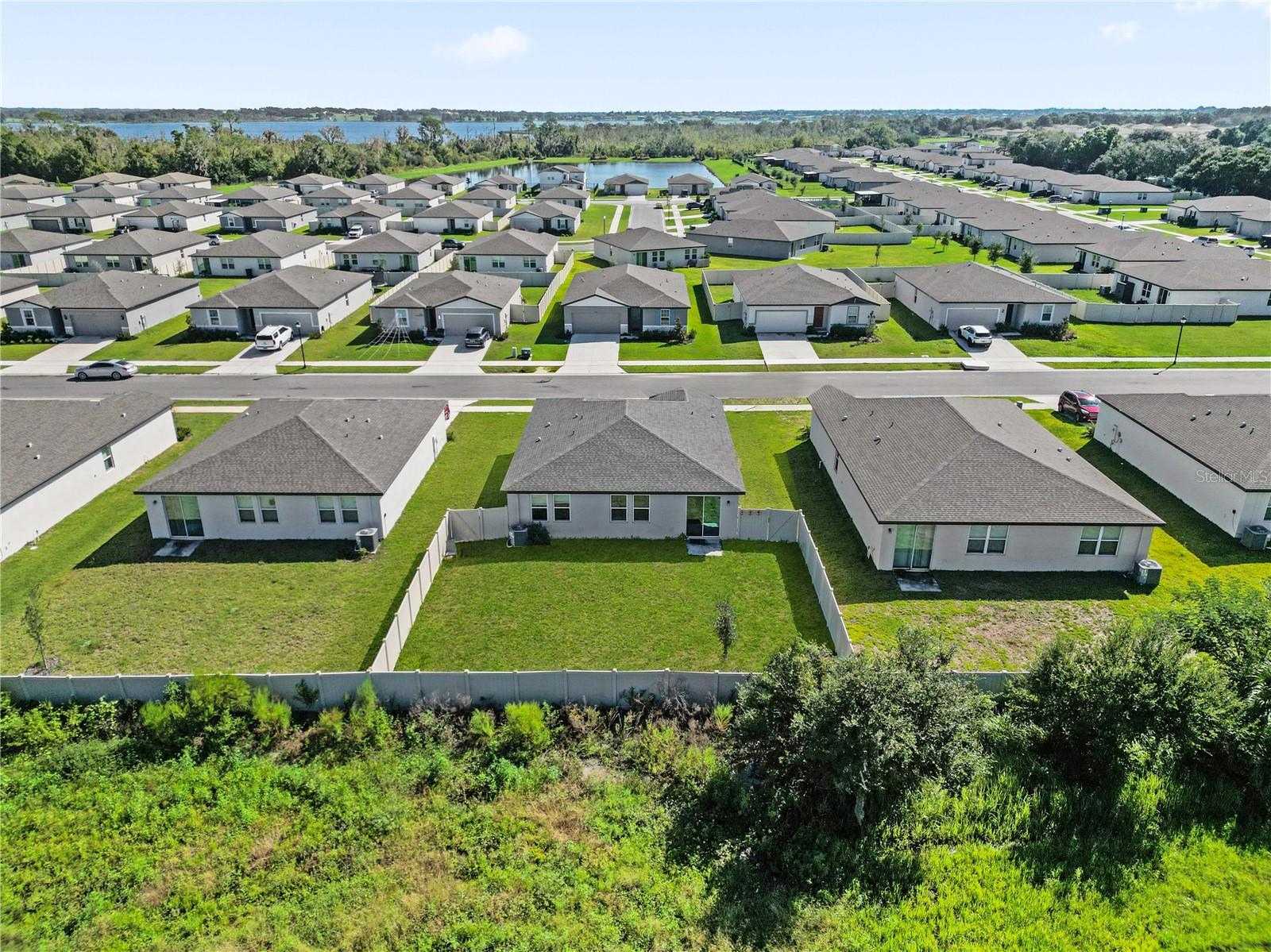 1329 OAK VALLEY DRIVE, Auburndale, FL 33823