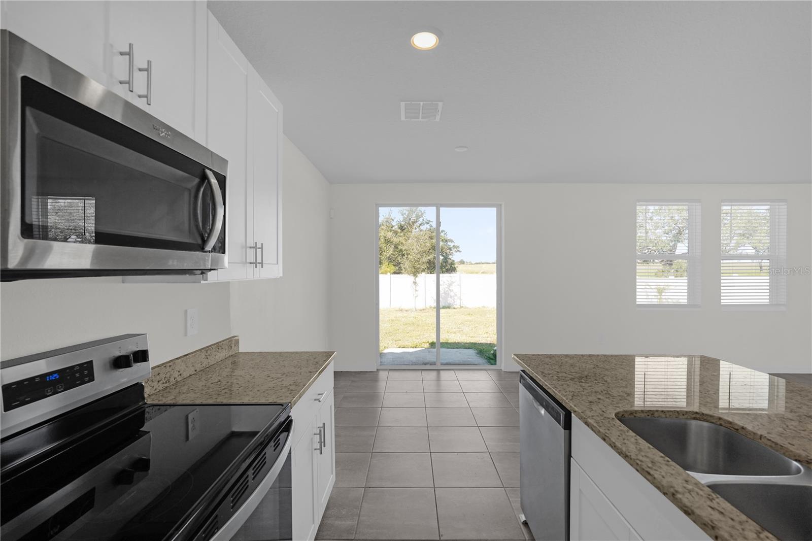 1329 OAK VALLEY DRIVE, Auburndale, FL 33823 1329 OAK VALLEY DRIVE, Auburndale, FL 33823