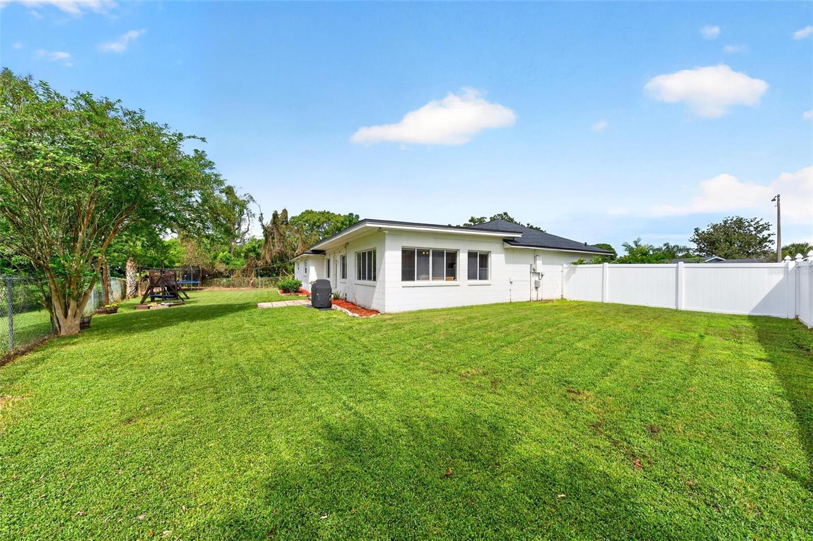 2067 POINCIANA ROAD, Winter Park, FL 32792