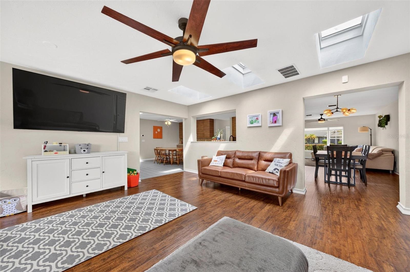 2067 POINCIANA ROAD, Winter Park, FL 32792