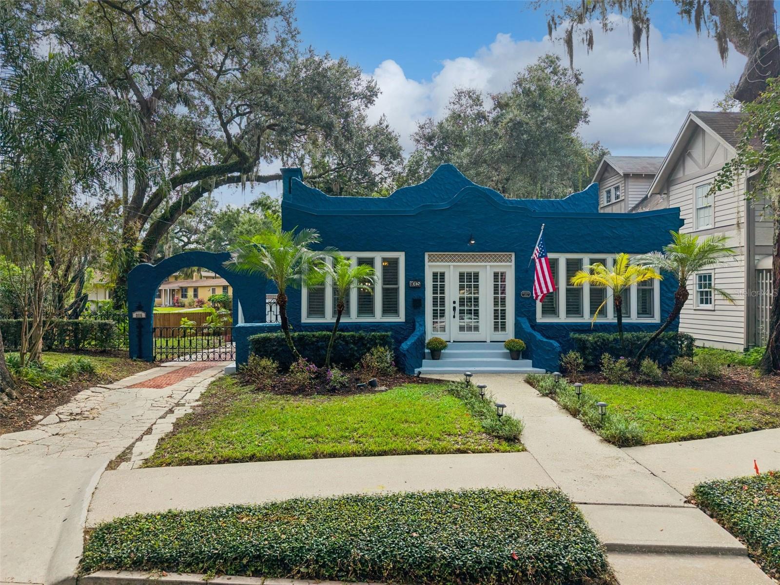 215 S LAWSONA BOULEVARD, Orlando, FL 32801 215 S LAWSONA BOULEVARD, Orlando, FL 32801