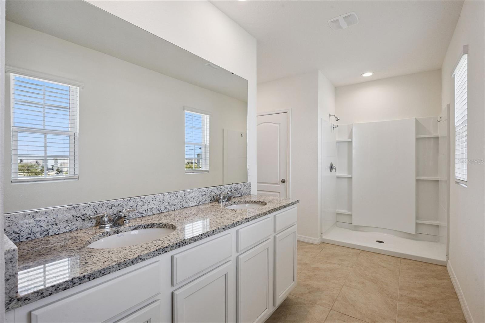 1104 FOX PATH, Davenport, FL 33837
