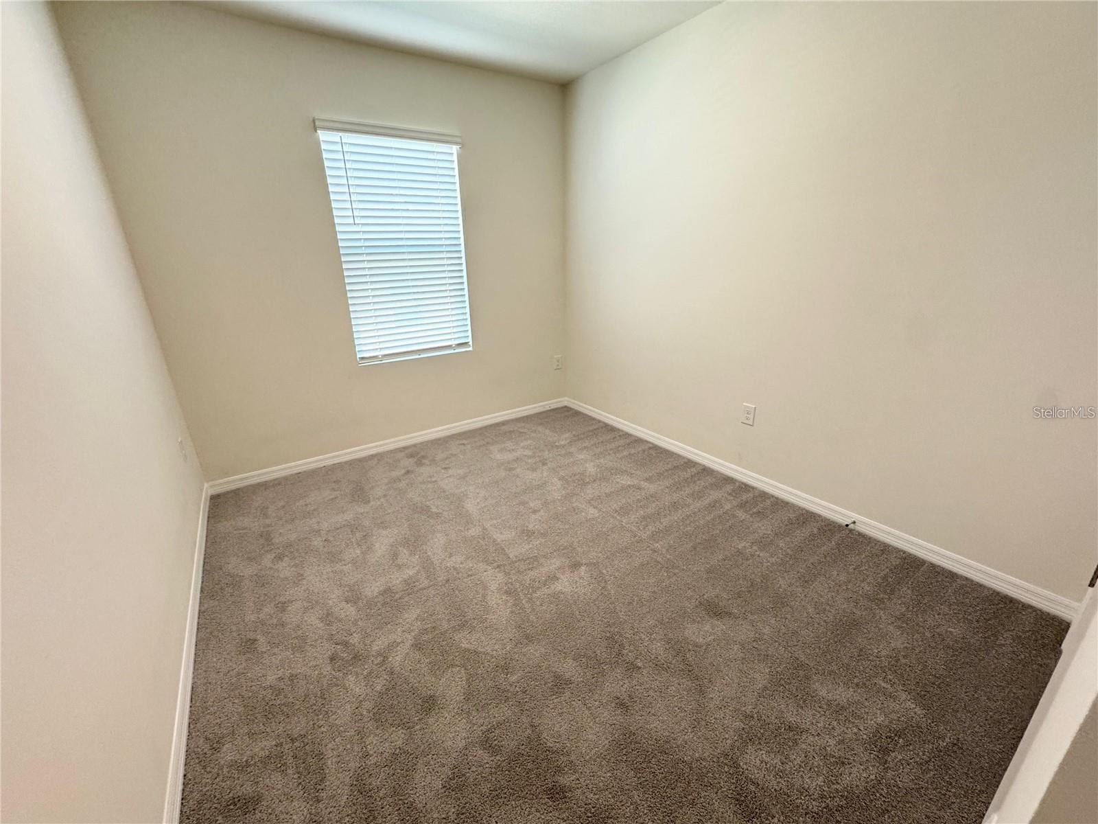 2353 PENGUIN BOULEVARD, Davenport, FL 33837