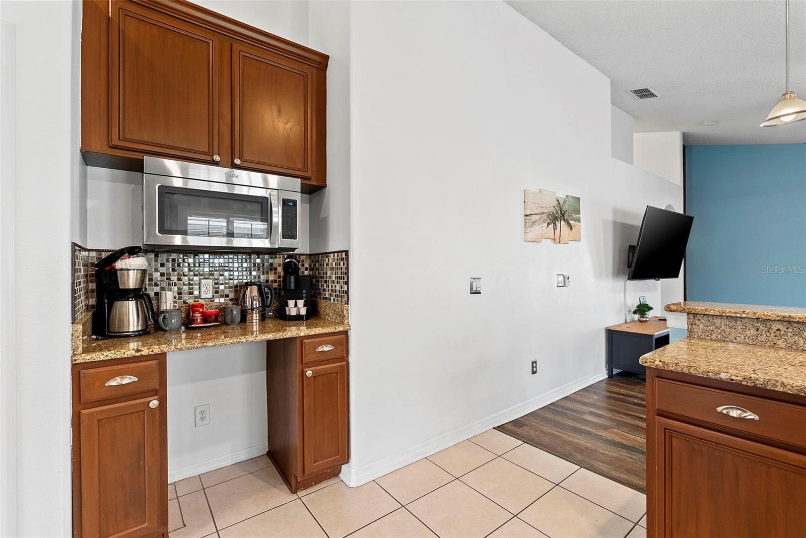 1541 INDIAN OAKS TRAIL, Kissimmee, FL 34747