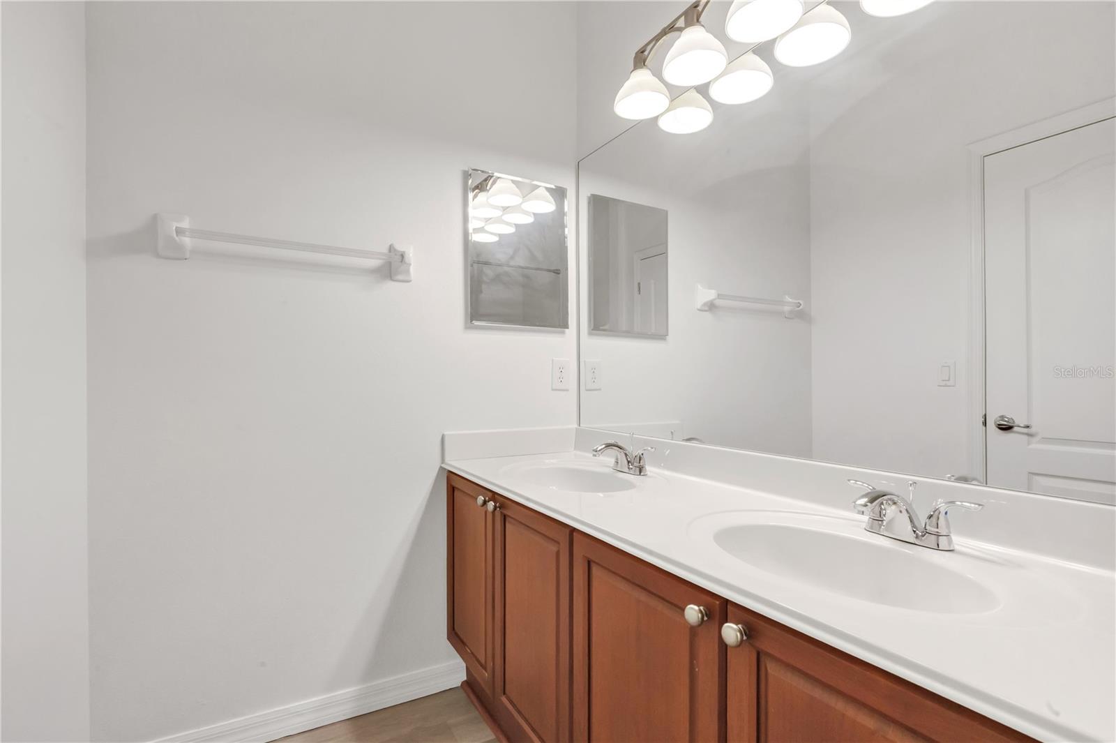7030 MAPPERTON DRIVE, Windermere, FL 34786