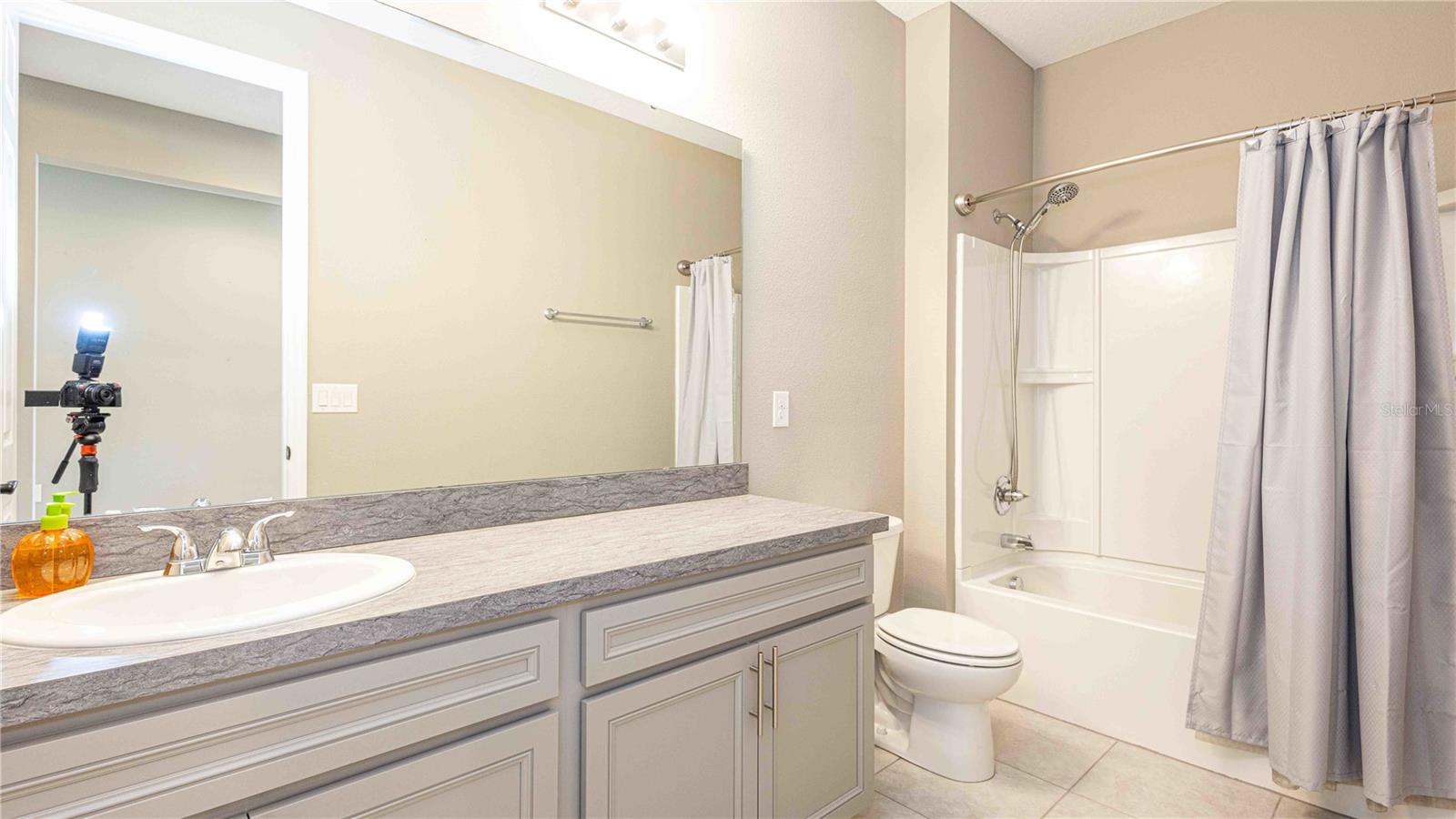 922 SUFFOLK PLACE, Davenport, FL 33896