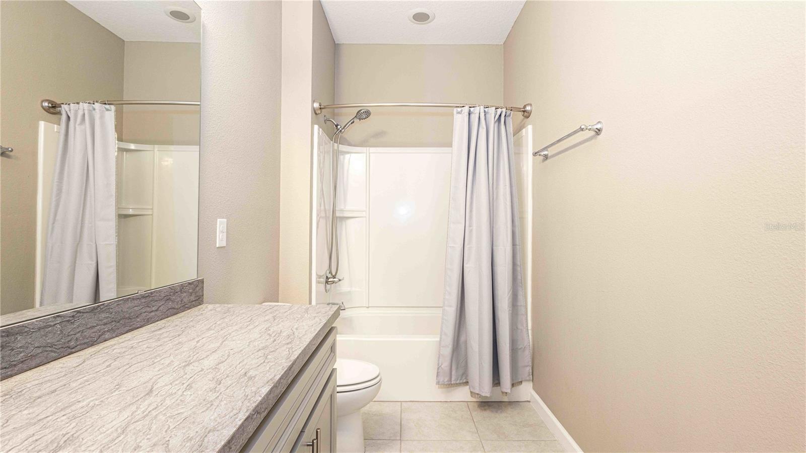 922 SUFFOLK PLACE, Davenport, FL 33896