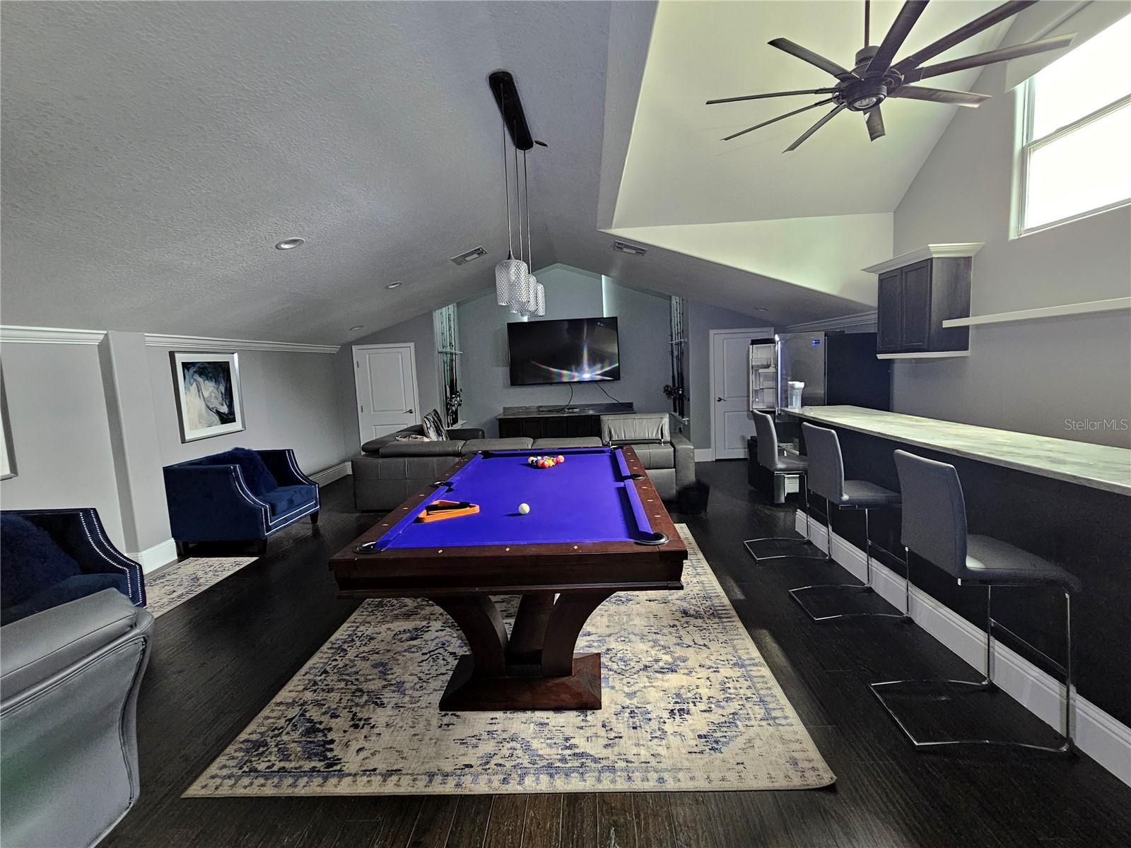 bonus pool facing front