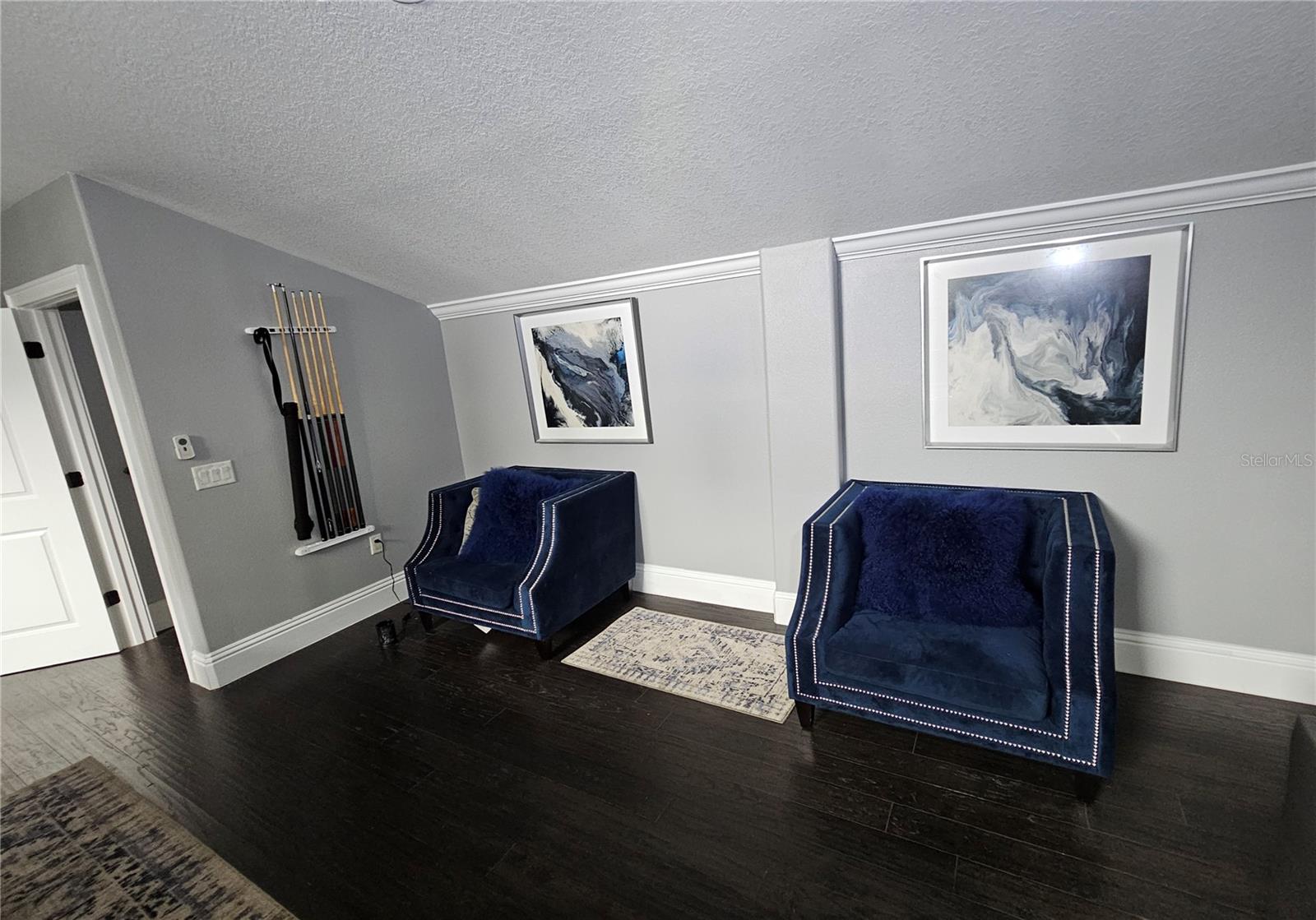 Bonus room exit