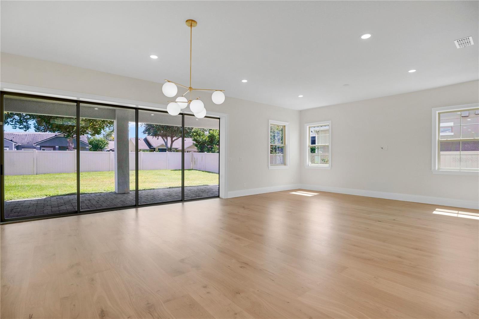 228 STANTON ESTATES CIRCLE, Winter Garden, FL 34787 228 STANTON ESTATES CIRCLE, Winter Garden, FL 34787