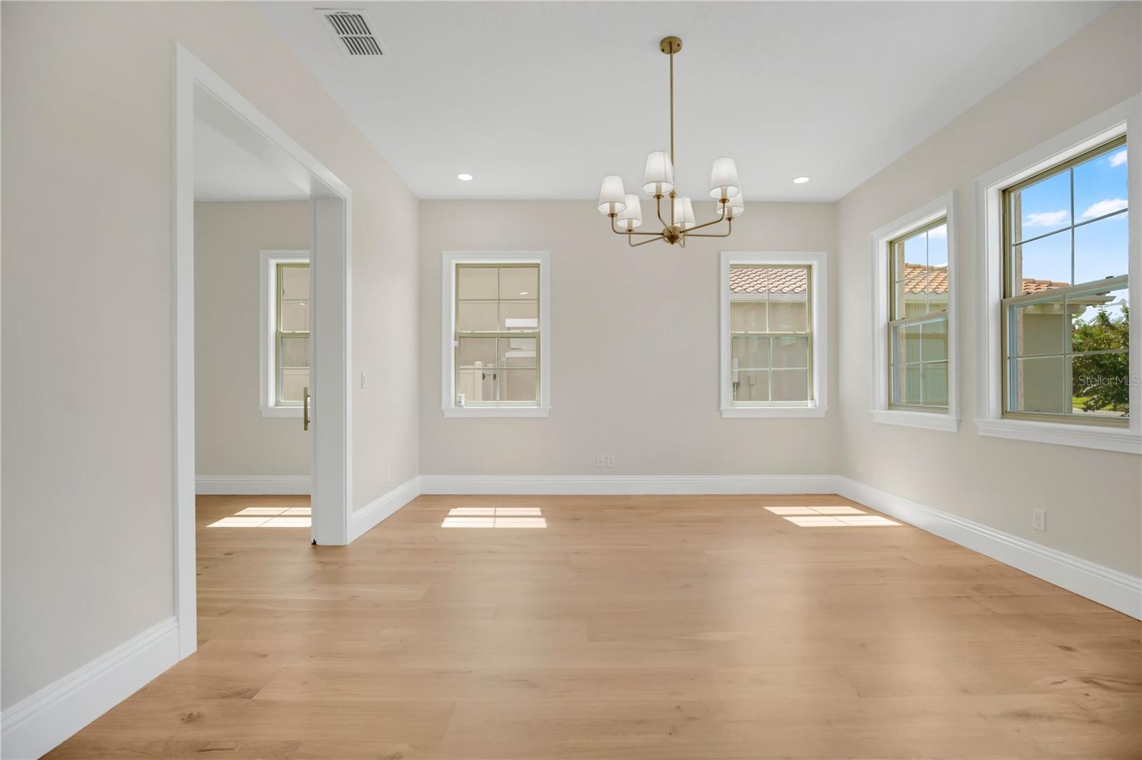 228 STANTON ESTATES CIRCLE, Winter Garden, FL 34787 228 STANTON ESTATES CIRCLE, Winter Garden, FL 34787
