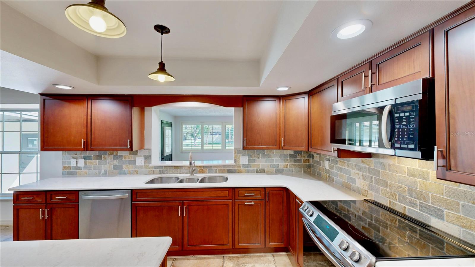 9601 AMBLESIDE DRIVE, Windermere, FL 34786